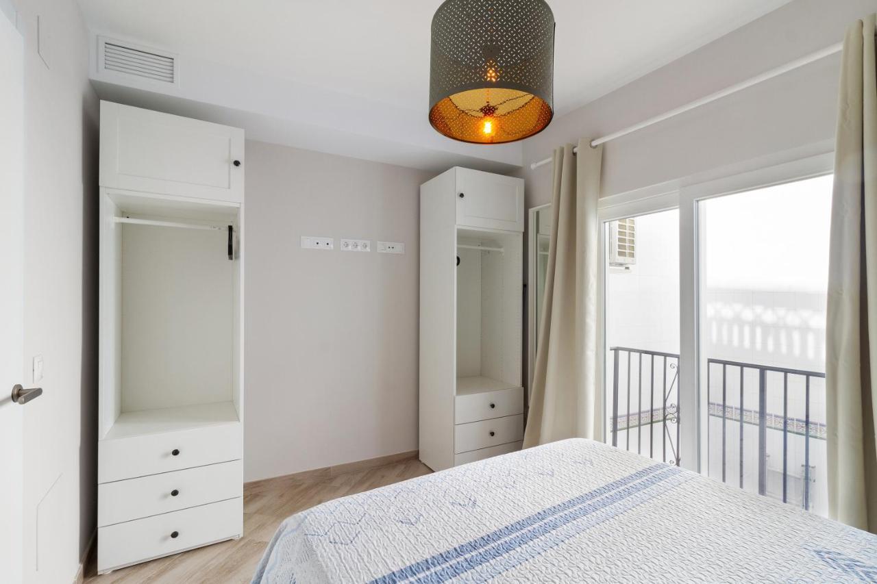 Barcelo 21, Parking On Request, Atico With Terrace & Studio With Patio, Center, Breakfast Included, Quite Neighborhood, Bc Málaga Kültér fotó